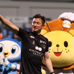 El jugador más longevo del mundo vuelve a jugar a Europa...¡con 55 años!