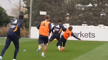 Máxima intensidad: la entrada de Modric a Bellingham en el entrenamiento