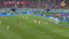 A lo Van Persie contra España en 2014: el vuelo del defensa del Mundial vale 125M de euros