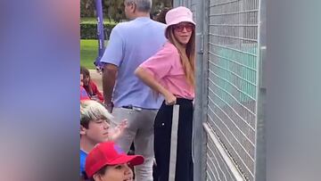 Saltos y muchos gritos: Shakira dándolo todo animando a su hijo Milan