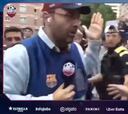 Alta tensión en la rúa: Gerard Romero a empujones con la Polícia en pleno directo