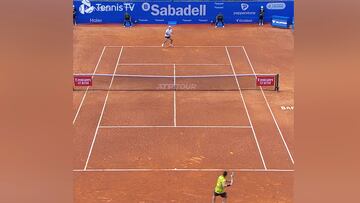 Alcaraz asusta en el Godó: vean esta locura y escuchen al narrador alucinar con él