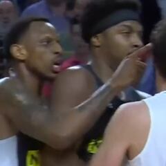 No paran de salir cosas: vean lo que hizo un rival a Llull en medio de la trifulca que no se ha visto