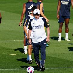 La situación de Nico Williams con el Barça y el futuro en el banquillo del Madrid