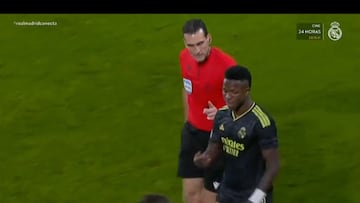 Real Madrid TV carga contra Martínez Munuera