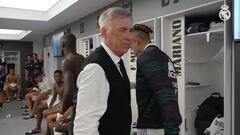 El Madrid enseña qué pasó en el vestuario: el abrazo de Ancelotti con Hazard, significativo