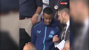 Isak, a la grada en su primer encuentro en la Premier