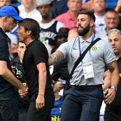 Conte y Tuchel llegan a las manos tras el pitido final