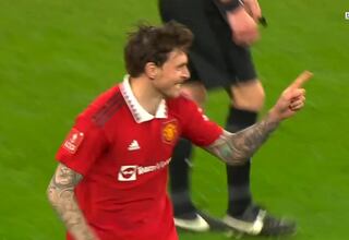 Te estás jugando un City-United por primera vez en 151 años y lo tiras así: tremendo el penalti ganador