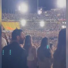 50.000 personas vibrando con el mejor momento del concierto de Coldplay y Messi con esta actitud
