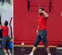 Sergio Ramos se viste de Stephen Curry en sus redes y nos regala este canastón