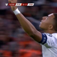 La locura del locutor lo dice todo: Mbappé hace uno de los mejores goles de su carrera