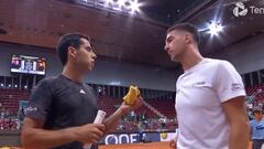 Un gran Zapata remonta tras salvar dos match points