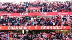 La denuncia de un testigo: “La afición ha estado diez minutos pidiendo que se parara el partido”