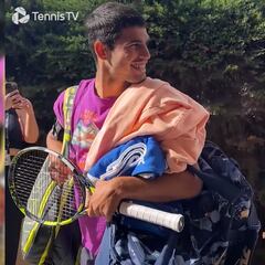 Es lamentable: primer día de Alcaraz en Roma y escuchen el insulto con el que le reciben