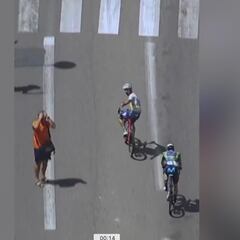 El susto de una vida para un ciclista: sobrecogedor lo que pasó tras cruzar la meta