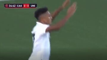 La asistencia hipnótica de más de 80 metros del Castilla: impresionante