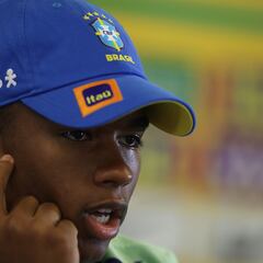 Le preguntan a Endrick por las mujeres bonitas en Madrid: su reacción lo dice todo