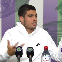 Se quedó a cuadros y no es para menos: la pregunta a Alcaraz sobre Djokovic justo después de perder