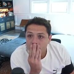 Chicharito rompe a llorar en directo tras una propuesta de Ibai Llanos