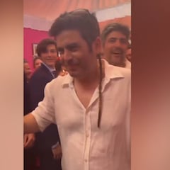 Los Estopa son inmensos: están en una caseta de la Feria de Abril y hacen esto