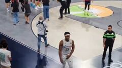 Lamentable esto de Yabusele: vean su obsceno gesto a la afición de Baskonia
