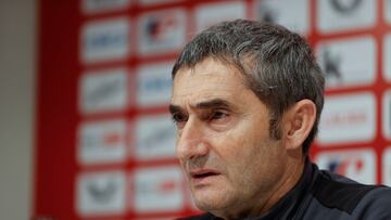 Simeone: “¿Del árbitro? Silencio”