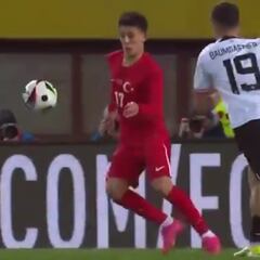 Todo el mundo hablando del España vs Brasil y mientras Güler haciendo esta barbaridad