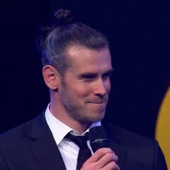 Le ‘ofrecen’ volver al fútbol al equipo de Ryan Reynolds y sale con esto: lo de Bale y el golf...