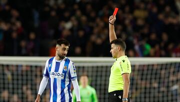 “Es roja, pero la entrada de Dembélé el otro día contra el Getafe fue igual y mira...”