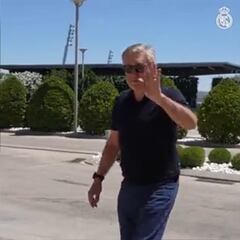 Ancelotti vuelve a ilusionar al madridismo con esta llegada triunfal a Valdebebas