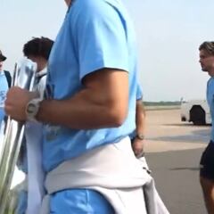 Es de lo más comentado en Inglaterra: el estado de Grealish al bajar del avión del City