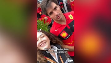 Carlos Sainz se va a hacer una foto con una chica y su reacción se ha hecho viral
