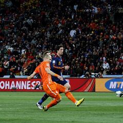 Las mejores paradas de la historia de la Copa del Mundo: Casillas, Courtois, Buffon...