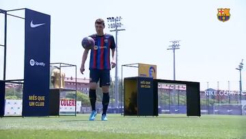 1,87 de estatura, central y se presenta así: Christensen hace que se le caiga la baba a los culés con esto