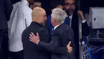Lo de Ancelotti y Guardiola al acabar hace honor a lo que se vivi¨®: tremendo momento