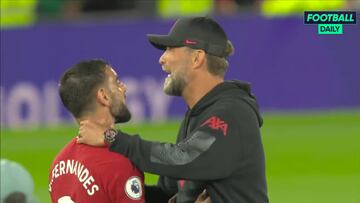 Klopp cogió por el cuello a Bruno Fernandes