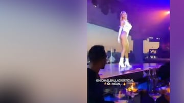 El d¨ªa que Ballack colaps¨® las redes por hacer esto en un club de striptease