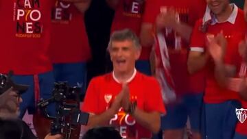 No se ha visto a un entrenador así en una celebración: Los 15″ de Mendilibar que prometen ser GIF de referencia en el sevillismo