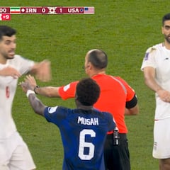 Cuando un país entero pidió penalti en el 98′: a Mateu no le pareció...