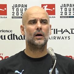 La reacción de Guardiola a una pregunta surrealista: fue tanto que acabó hasta blasfemando