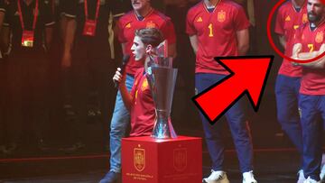 La ejemplar reacción de Carvajal al público cuando arreciaban los insultos a Gavi