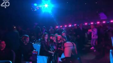 La cantante Anitta se pone a &perrear* a Ayuso y su reacci車n lleva 1M de visitas