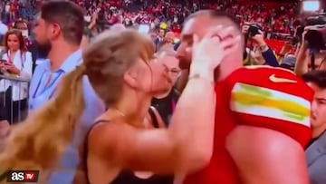 De serie de Netflix: la frase de Kelce a Taylor Swift justo antes de darse el ya beso m¨¢s famoso del mundo