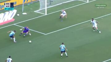 La picardía de Luis Suárez con Gremio