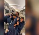 Locura total en el avión del Oporto con el penalti fallado por el Atleti