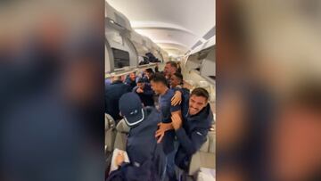 Locura total en el avión del Oporto con el penalti fallado por el Atleti
