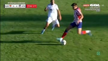 Todo fue inveros¨ªmil: el portero del Atleti deleitando como delantero centro