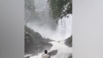 Muere un influencer mientras grababa un TikTok en unas cataratas: el vídeo es muy duro