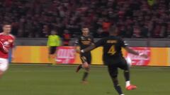 El madridismo empieza a mirar contrariado: error de bulto de Alaba en el 1-0